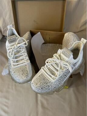 Steve Madden Maxima-R White Rhinestone Fashion Slip On Sneaker